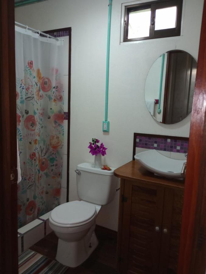 Hotel Container House Cahuita Exterior foto