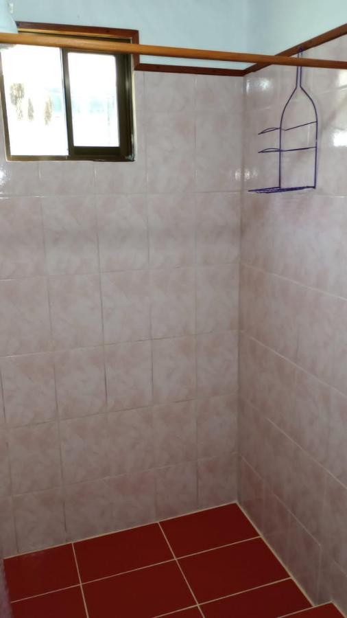 Hotel Container House Cahuita Exterior foto