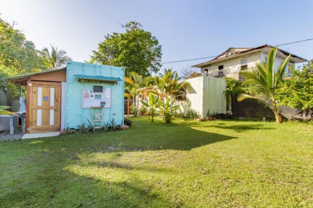Hotel Container House Cahuita Exterior foto